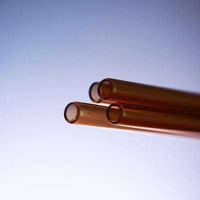 لوله شیشه ای بوروسیلیکات رنگی پزشکی با قطر بزرگ 1250-1800 میلی متر طول